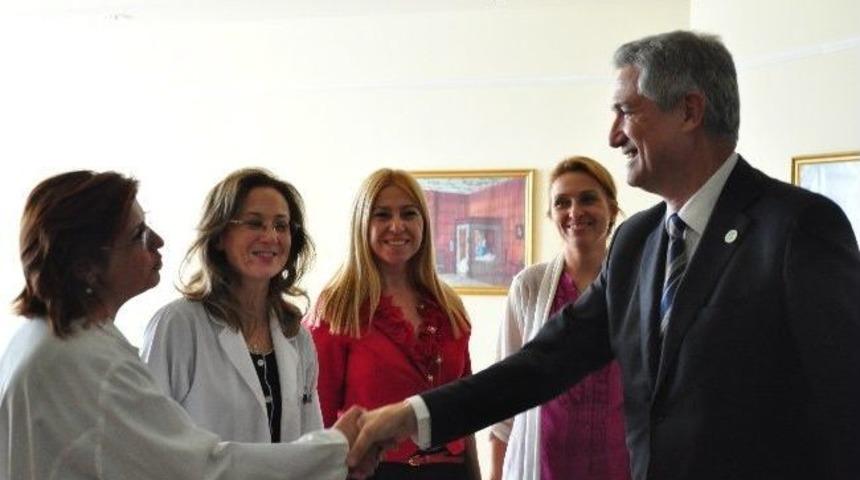 Balcalı Hastanesi &Ccedil;alışanları Bayram Dolayısıyla Bir Araya Geldi