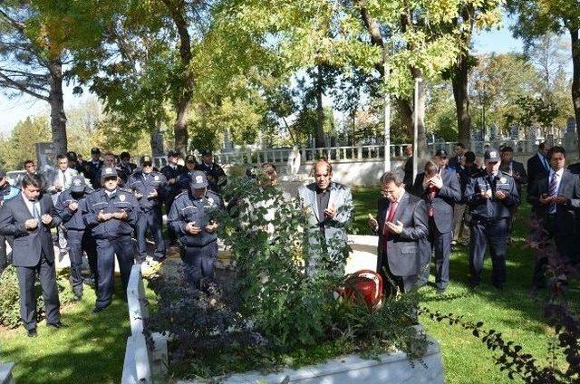 Emniyet Mensuplarından Şehitlik Ziyareti 1