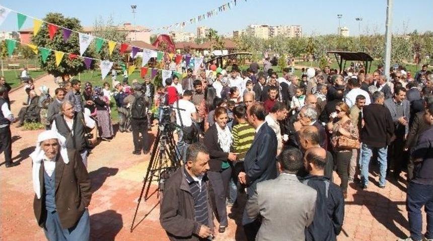 Mehmed Uzun Parkı T&ouml;renle A&ccedil;ıldı