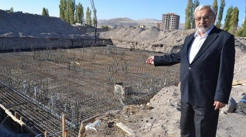 &Ouml;z Kayseri İnşaat, Sıla Konağı 5 B&rsquo;nin Temelini Ambar&rsquo;da Attı