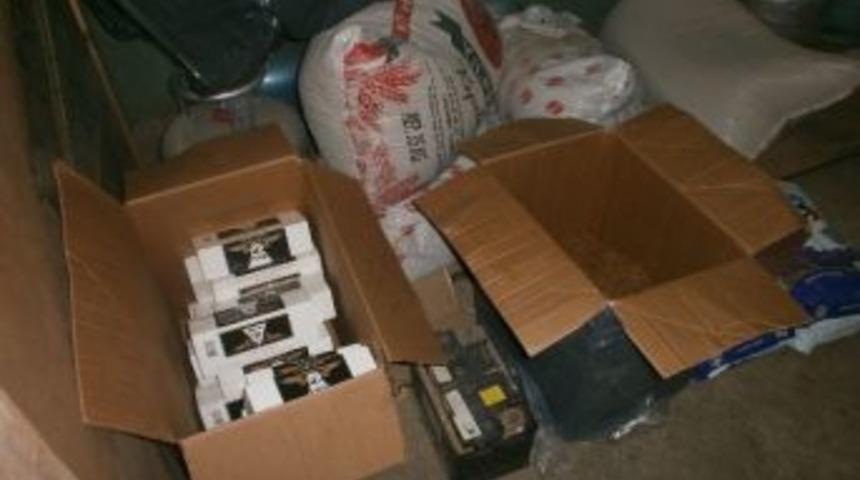 Emniyetten Ka&ccedil;ak Sigara Operasyonu