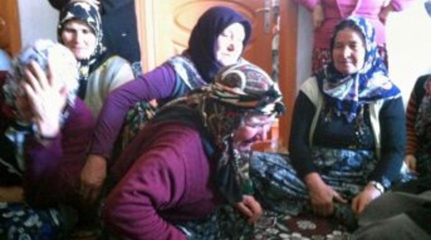 Gediz'deki Kazada Hayatını Kaybedenler Son Yolculuklarına Uğurlandı