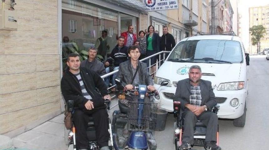 B&uuml;y&uuml;kşehir&rsquo;den Engelli Derneklerine Bayram Ziyareti