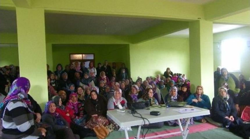 Ağcag&uuml;ney&rsquo;de &lsquo;meme Muayenesi&rsquo; Eğitimi