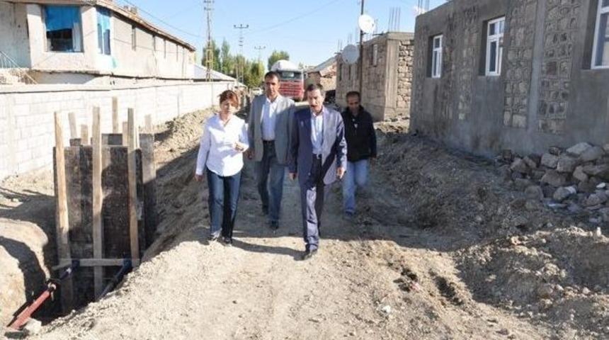 Bulanık&rsquo;ta Kanalizasyon Hattı &Ccedil;alışması