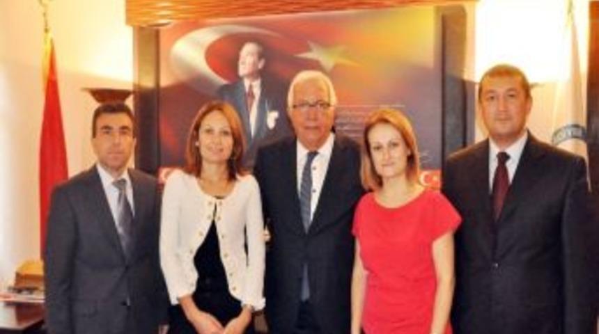 Gazi Alemdar Ortaokulu &Ouml;ğretmenlerinden Başkan Posbıyık'a Ziyaret