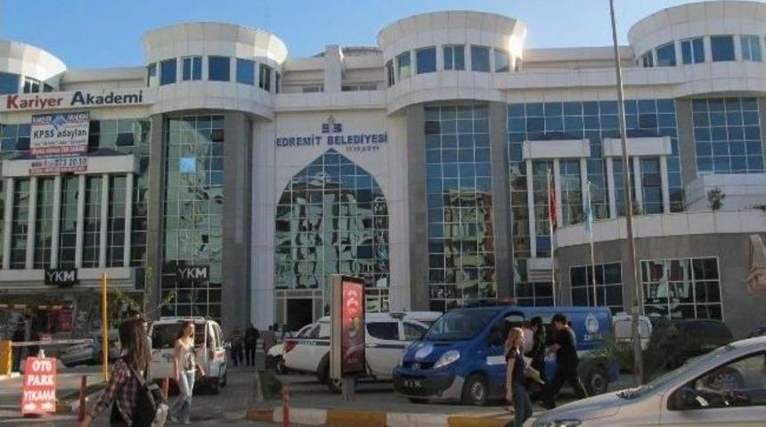 Edremit Bayrama Hazır