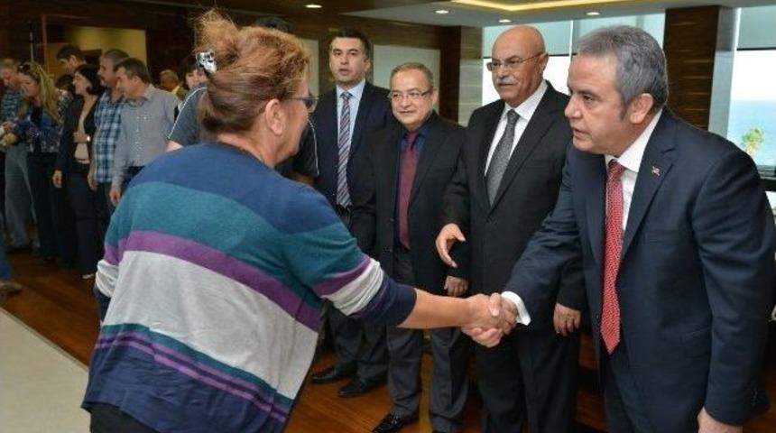 Başkan B&ouml;cek, Personeliyle Bayramlaştı