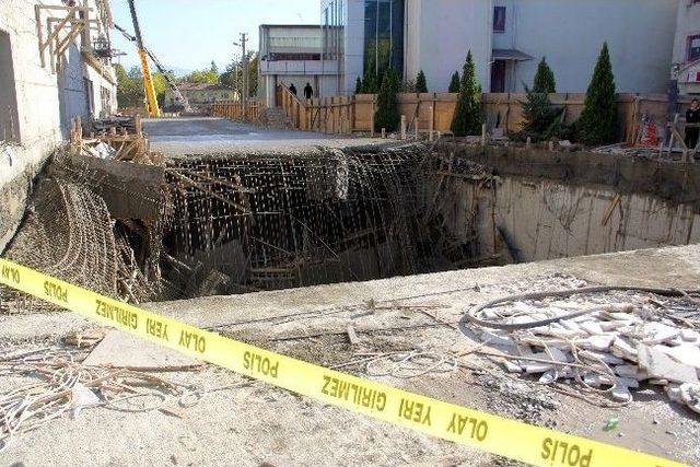 Stadyum İnşaatında Beton Kalıplar Çöktü