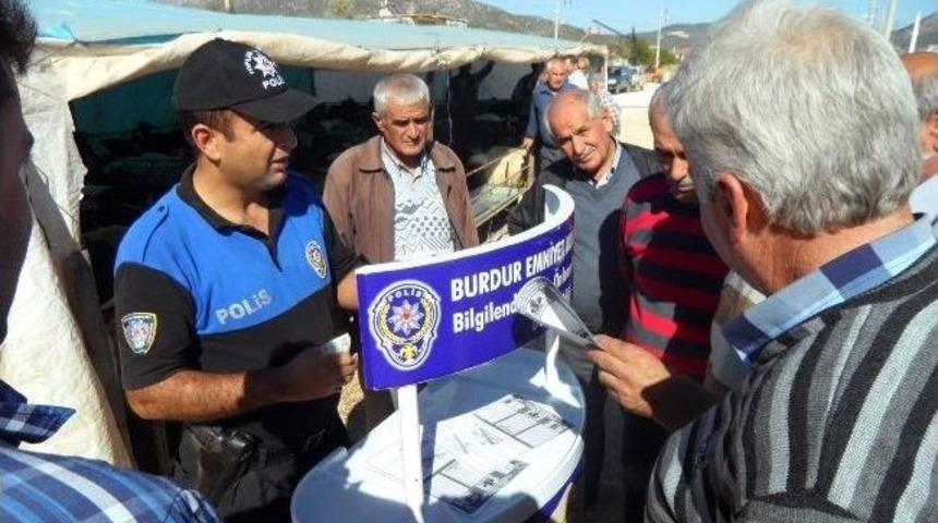Bucak'ta Polis Kurban Pazarında