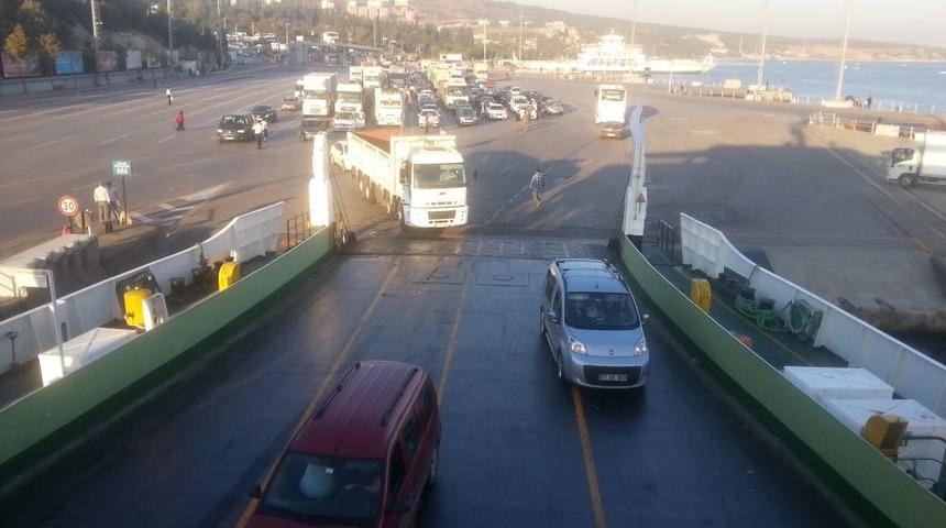 Eskihisar İskelesi'nde Feribot Seferleri Artırıldı