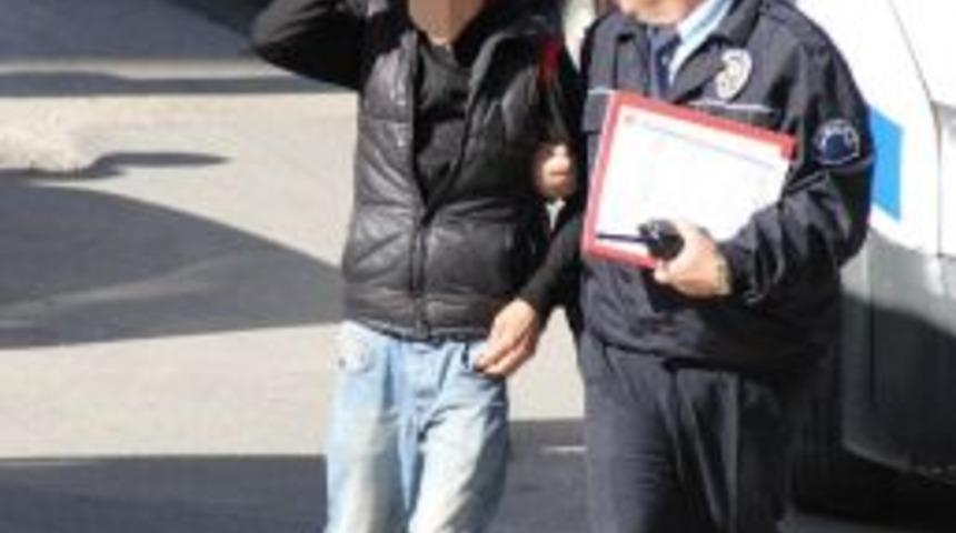 Laf Atma Tartışmasında Bir Kişi Bı&ccedil;aklandı