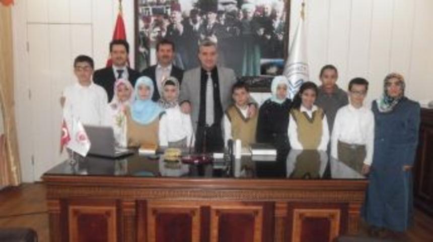Bandırma İhl &Ouml;ğrencilerinden Diyanet'in Kurban Kampanyasına Destek