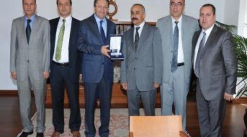 Başkan Tiryaki&rsquo;ye Bir Teşekk&uuml;r De Tutkav&rsquo;dan