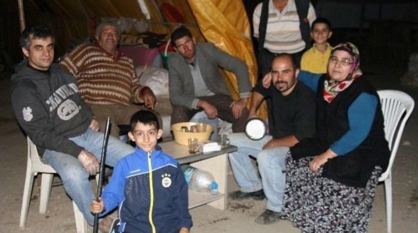 Kurbanlık Hayvan Satıcıları İlgisizlikten Yakınıyor