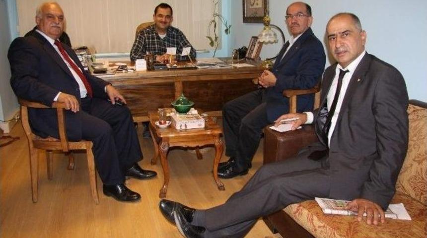 Bursa&rsquo;da Anadolu Dernekleri Bir &Ccedil;atı Altında Toplandı