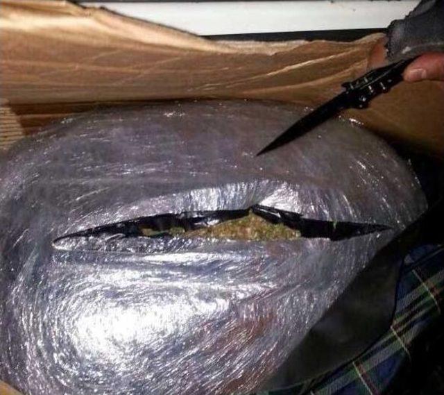 Doğum G&uuml;n&uuml;nde Esrar Sevkiyatı Yaparken Yakalandı 1