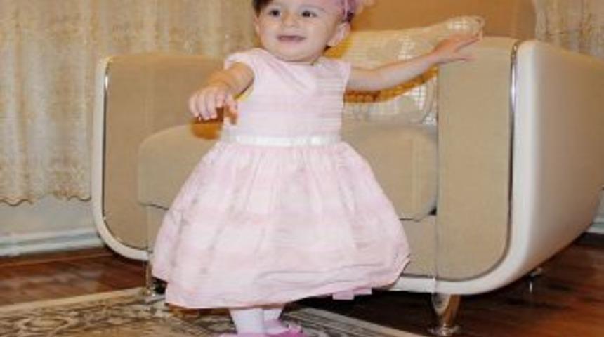 Bebeği Y&uuml;r&uuml;meye Teşvik Edin