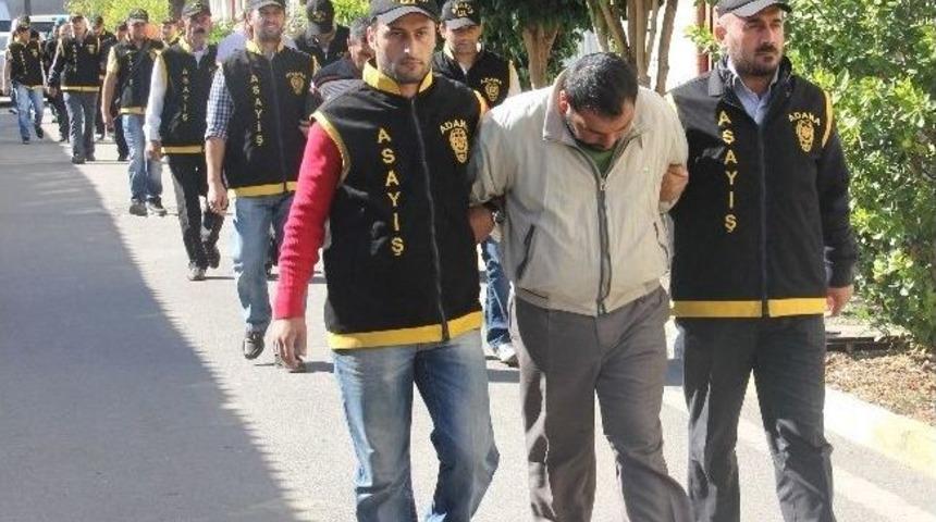 D&uuml;ğ&uuml;n Arabası Diye Kiraladılar Yurt Dışına Sattılar