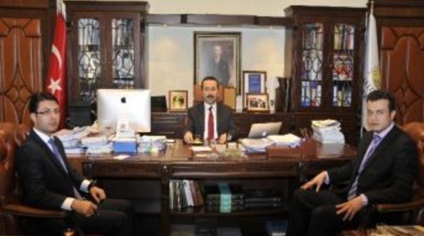 Ydp Genel Başkanı G&uuml;nd&uuml;z&rsquo;den Sel&ccedil;uk &Uuml;niversitesi Rekt&ouml;r&uuml;ne Ziyaret