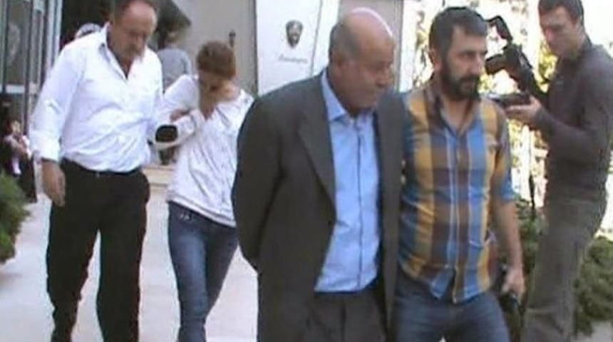 2 Ayrı Evden 50 Bin Tl &Ccedil;alan Hırsızlar Yakalandı