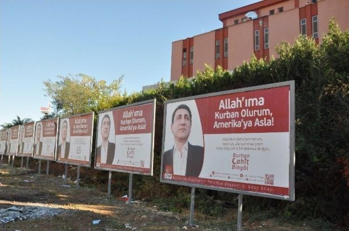 Chp&rsquo;li Bing&ouml;l&rsquo;den İlgin&ccedil; Bayram Billboardları T&uuml;rkiye G&uuml;ndeminde