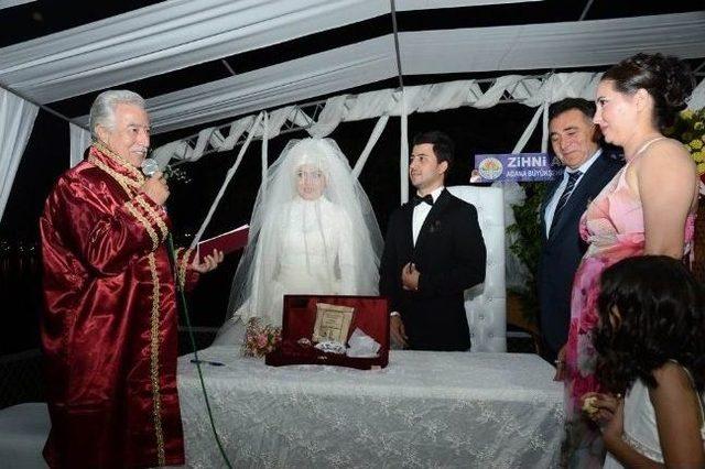 Zihni Aldırmaz Nikah Kıydı