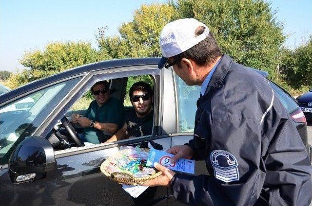 Manisa'da Şoförlere Mesir Macunlu Bilgilendirme