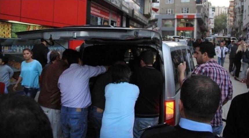 Polis Memuru İle &Ccedil;aycının Kavgası Kanlı Bitti