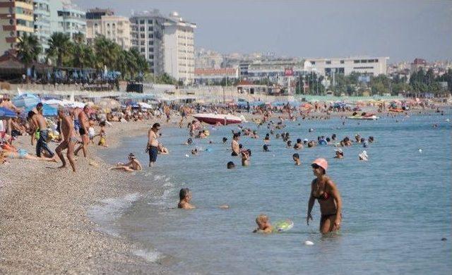 Antalya’da Ekim Ayında Deniz Keyfi 3