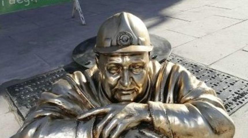 Eskişehir Sokaklarında &Uuml;&ccedil; Boyutlu Sokak Sanatı Uygulaması