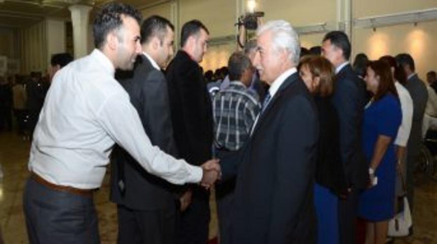 B&uuml;y&uuml;kşehirde Bayramlaşma