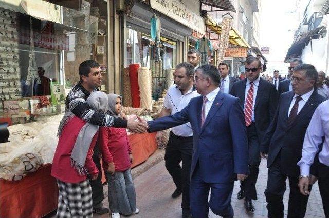 Milli Savunma Bakanı Yılmaz, Hava Savunma Sistemi İhalesine Tepkiler Olduğu Y&ouml;n&uuml;ndeki Soruları Yanıtladı 1