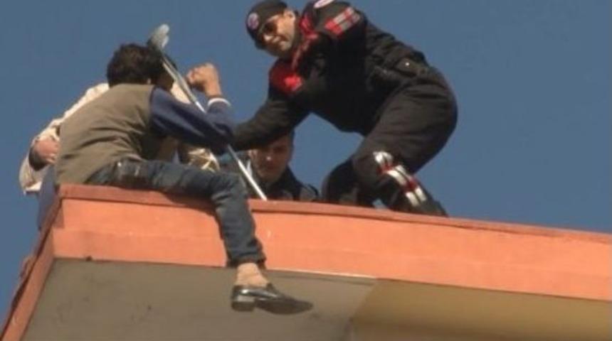 Engelli Vatandaşa, Polis Engel Oldu