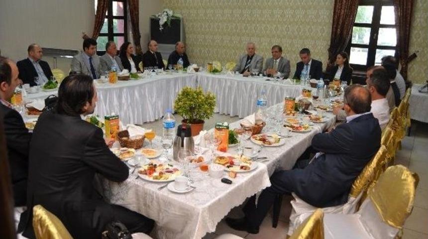 Sedat Yal&ccedil;ın Radyocularla Bir Araya Geldi