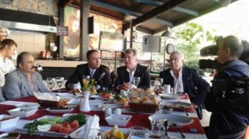 Marmaris&rsquo;te Yerel Se&ccedil;im &Ccedil;alışmaları Hız Kazandı