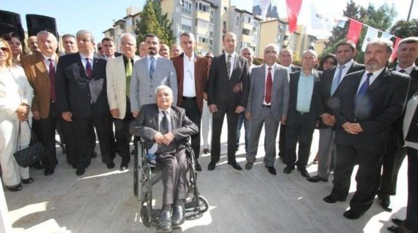 Chp Gaziemir İl&ccedil;e Başkanı Umut Tekin'den Anlamlı Bayram Mesajı