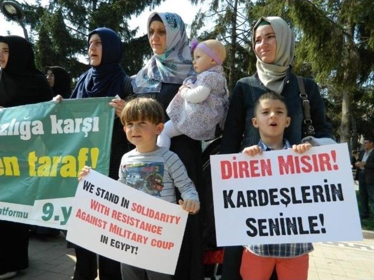 Mısır&rsquo;daki Darbe Karşıtlarına Sakarya&rsquo;dan Destek