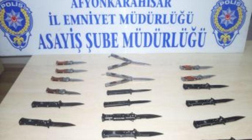 Afyonkarahisar Polisinden Seyyar Bı&ccedil;ak Operasyonu