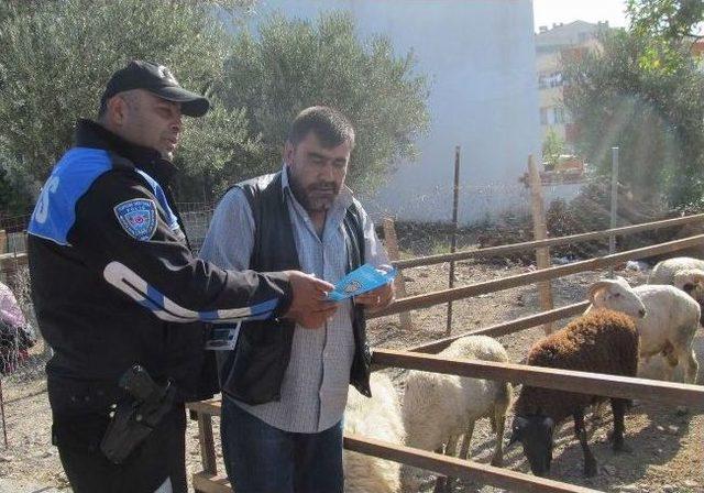 Polis Kurban Satıcılarını Sahte Para Konusunda Uyardı