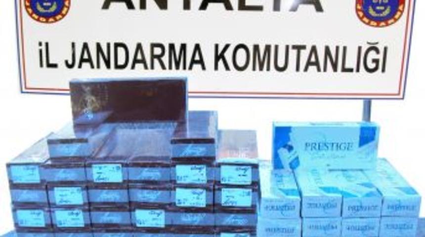 Manavgat'ta Bin 880 Paket G&uuml;mr&uuml;k Ka&ccedil;ağı Sigara Ele Ge&ccedil;irildi