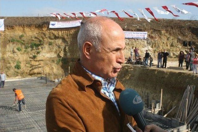 B&uuml;y&uuml;k&ccedil;ekmece&rsquo;ye Bin 200 Kişilik Nene Hatun Camii 1