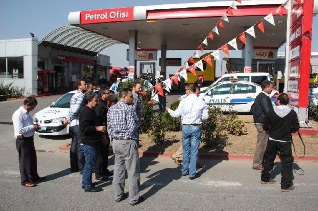 Yolu Ayıran Ref&uuml;j Gerginliğe Neden Oldu