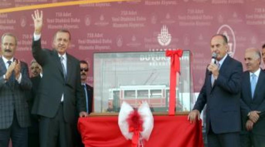 İstanbul Yeni Otob&uuml;slerine Kavuştu