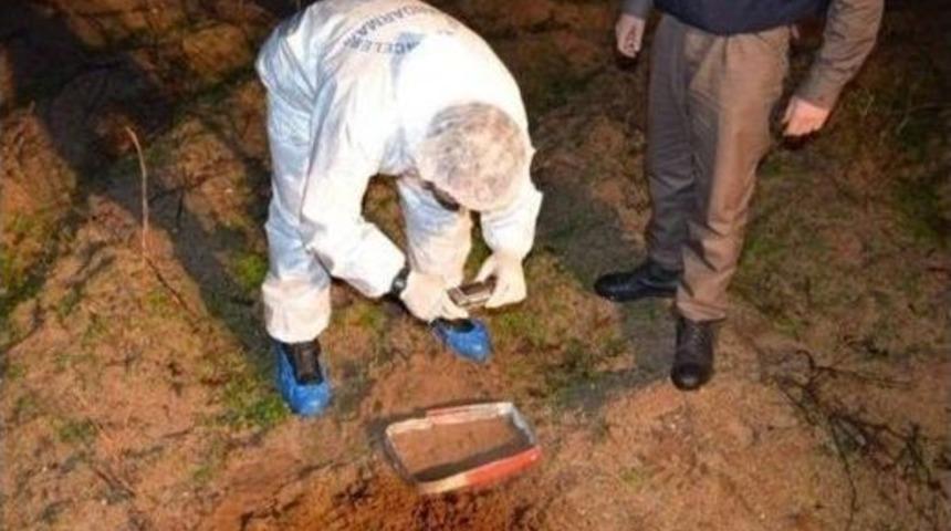 Hırsızı Ayak İzi Ele Verdi