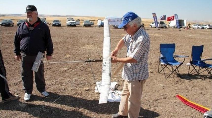 Uluslararası Serbest U&ccedil;uş Anadolu Kupası 2013 G&ouml;lbaşı&rsquo;nda Yapıldı