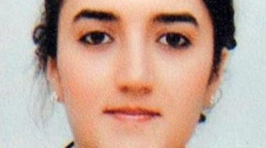 Kadın polis kazada hayatını kaybetti