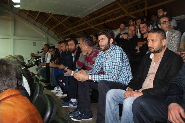 Trabzonspor, Hentbol Takımına Destek Verdi 1