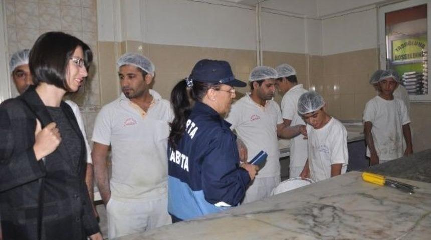 Zabıtadan Tatlıcılara Denetim