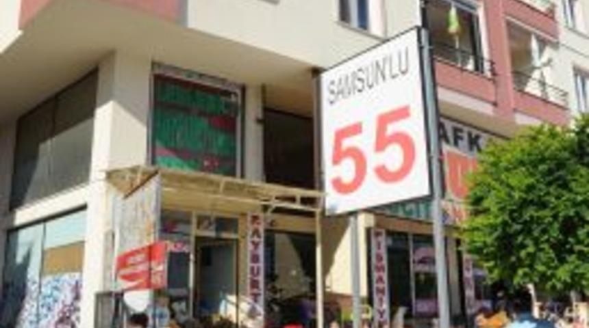 Polis Ve Eşi &Ccedil;atışmanın Arasında Kaldı